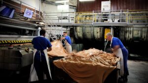 PRT_1604_R_©_Studio_Erick_Saillet